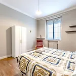 Apartment In Isola Garibaldi